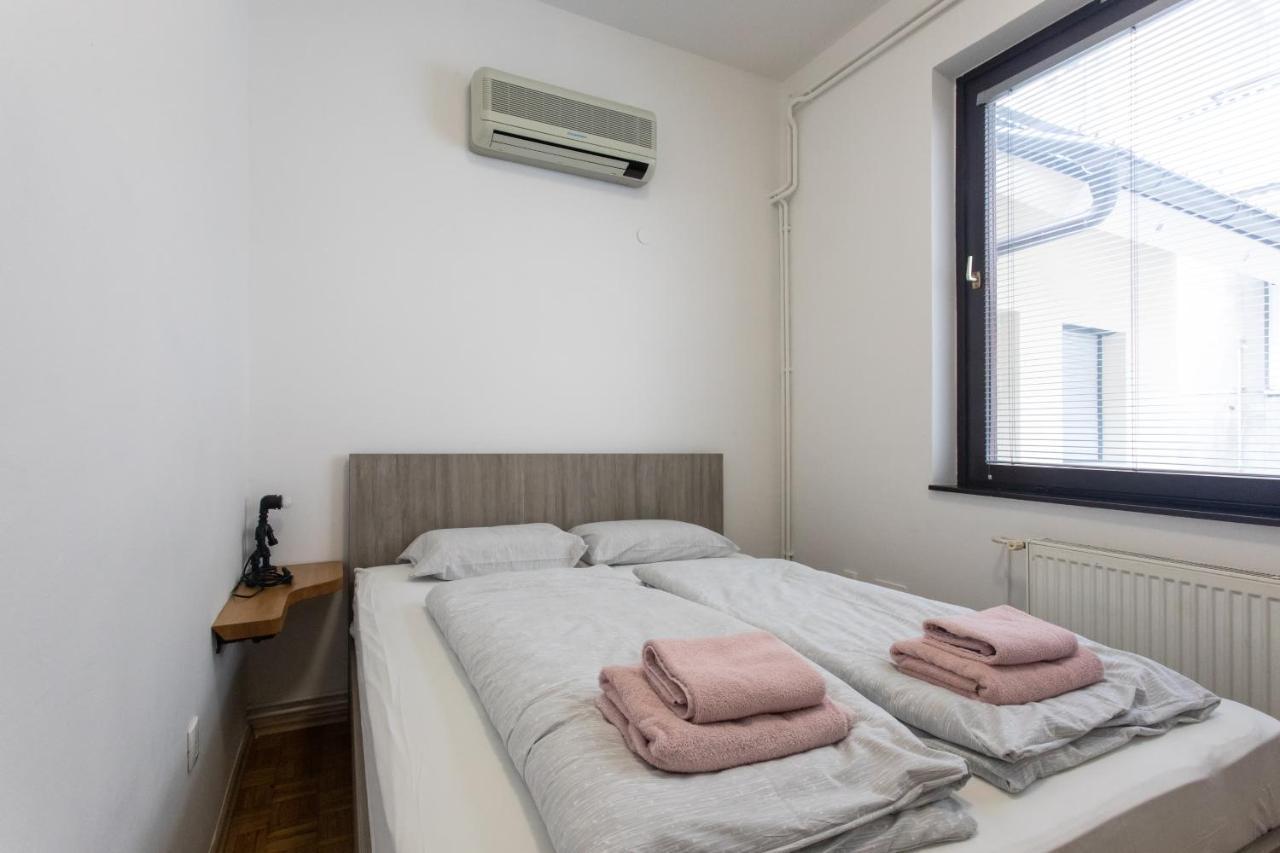 Big Pipe Apartment Любляна Екстериор снимка