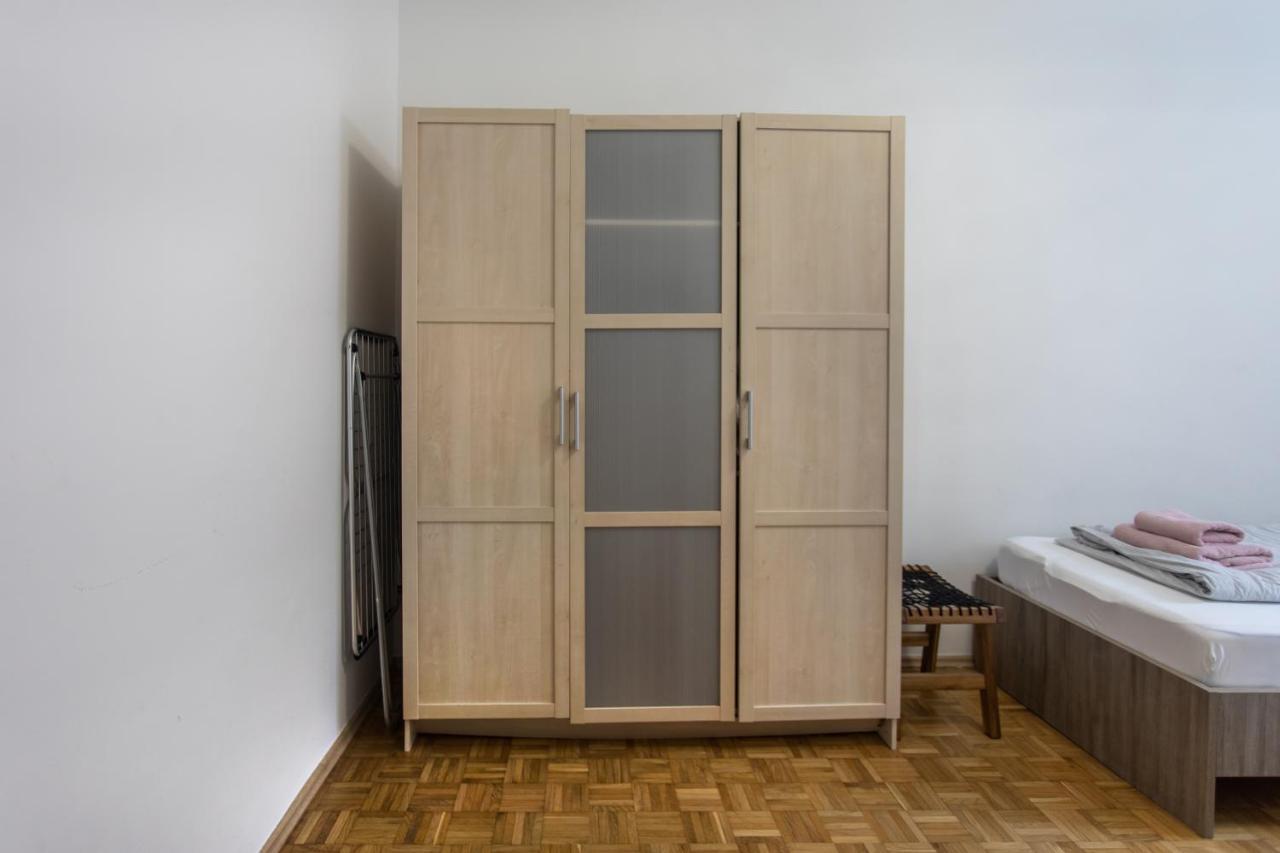 Big Pipe Apartment Любляна Екстериор снимка